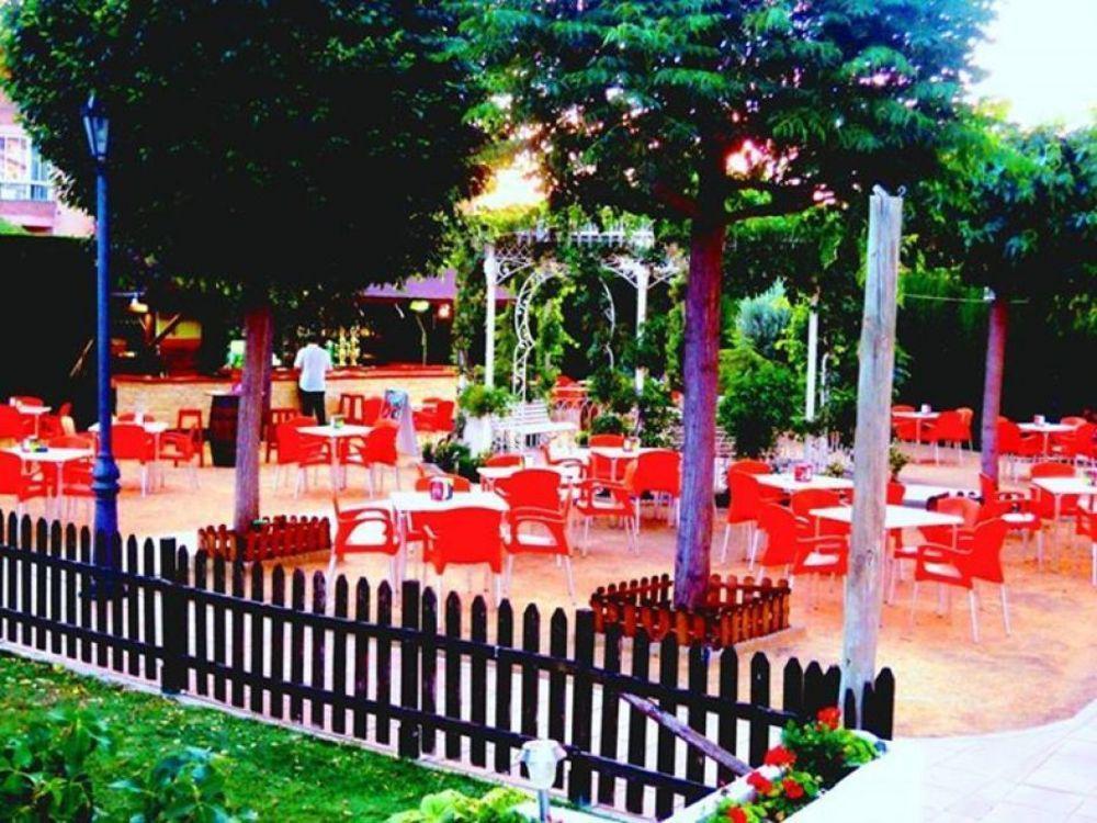 Hotel Boutique La Zubia Luaran gambar