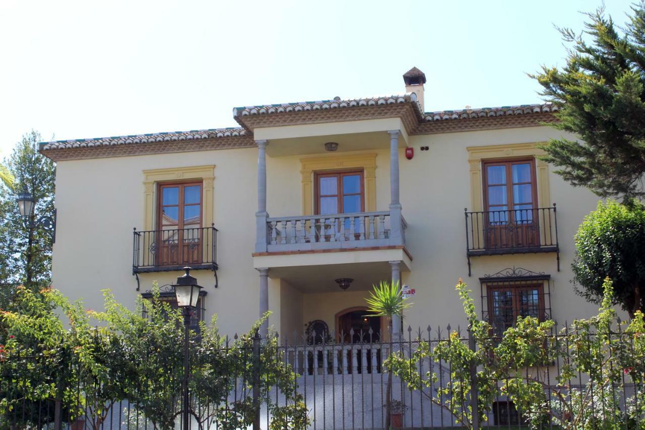 Hotel Boutique La Zubia Luaran gambar