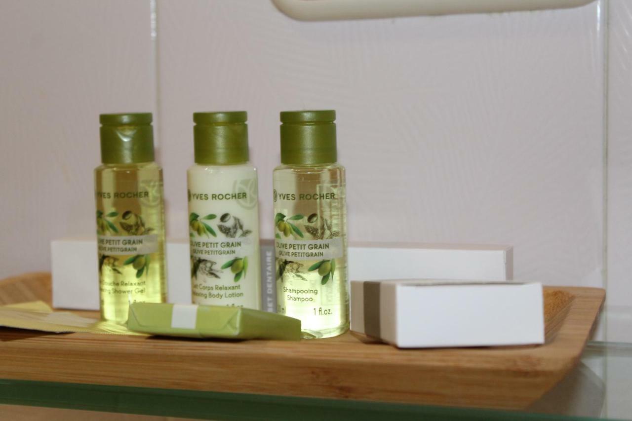 Hotel Boutique La Zubia Luaran gambar