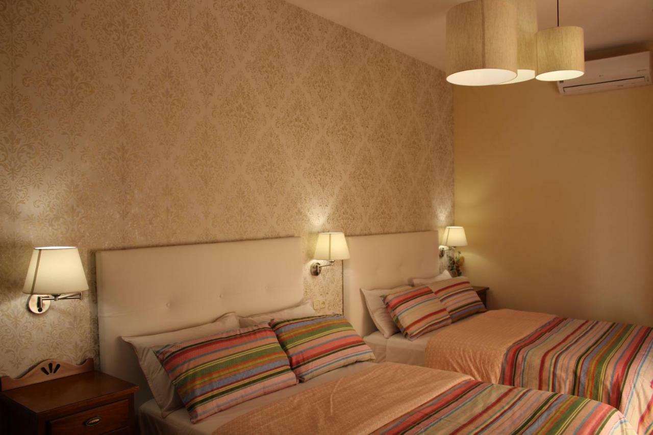 Hotel Boutique La Zubia Luaran gambar