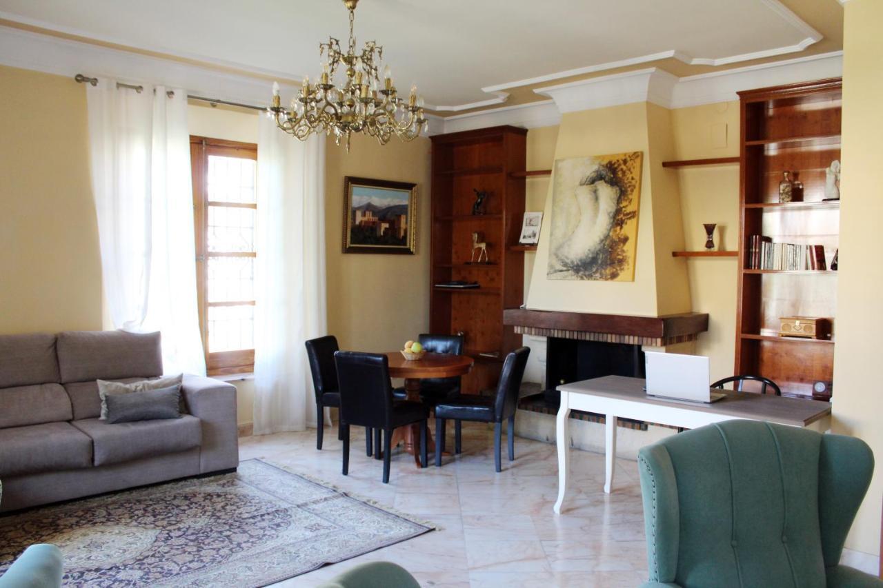 Hotel Boutique La Zubia Luaran gambar